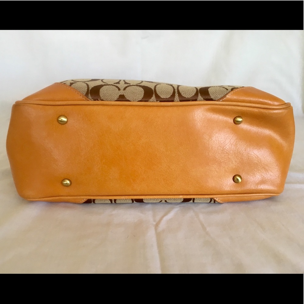 Coach Purse - Picture 5 of 5
